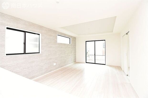 キッチンからリビングで過ごすご家族の様子を見守ることができます