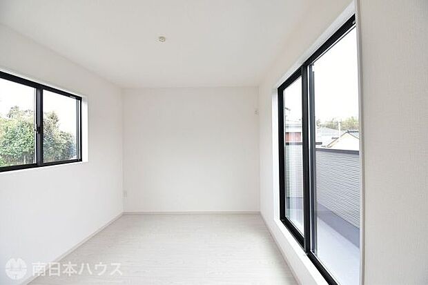 過去施工例　シンプルで上質な居室スペース