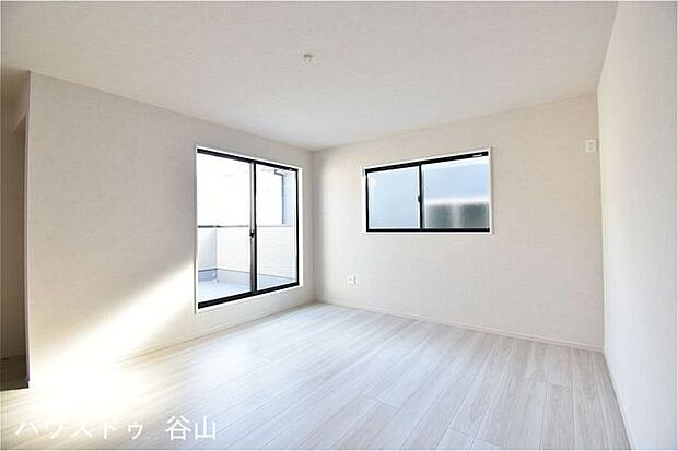 シンプルで上質な居室スペース