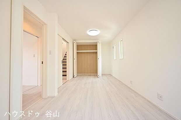 過去同仕様施工例インテリアのコーディネートがしやすいシンプルな内装デザインです