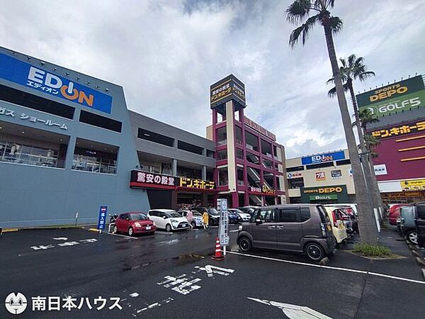 スクエアモール鹿児島宇宿【スクエアモール鹿児島宇宿】鹿児島市宇宿2丁目にある2006年に開業した複合商業施設です 1120m
