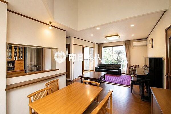 リビング/ダイニングを拡大表示