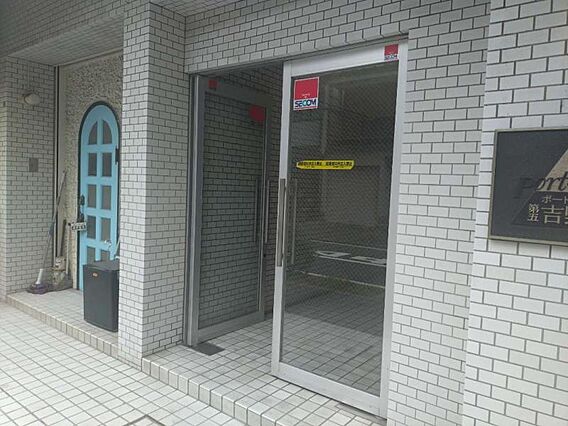 エントランス