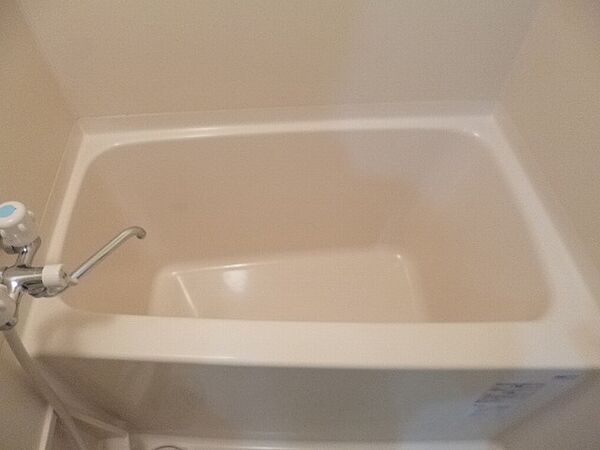画像21:落ち着いた空間のお風呂です