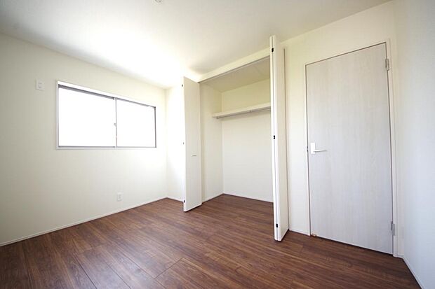 プライベートスペースである居室はより安らげ、ご満足いただける空間となります。