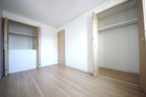 プライベートスペースである居室はより安らげ、ご満足いただける空間となります。