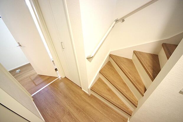 家族を心地よく迎えたり、お客様を心からお迎えしたり、おもてなしの心をもって迎え入れます。