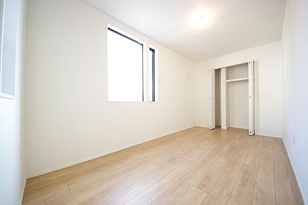 プライベートスペースである居室はより安らげ、ご満足いただける空間となります。