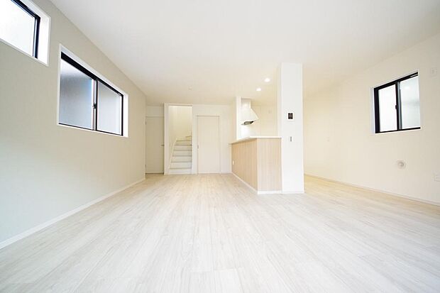 家族全員が快適に過ごせるよう、また将来的にも心地の良いスペースとしてお使いいただけます。