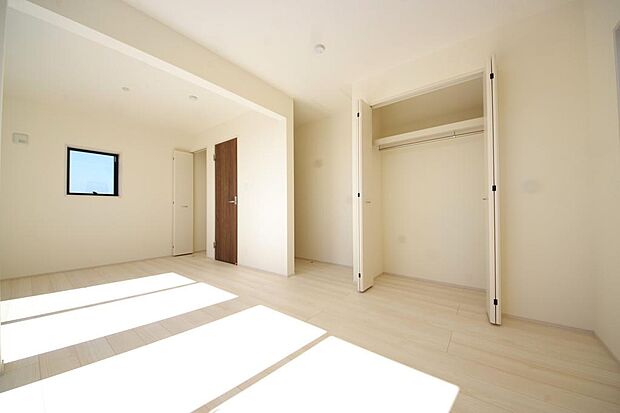 充実の収納でお部屋もすっきりお使いいただけ、心落ち着くプライベートスペースとしてお使いいただけます。