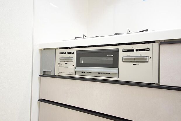 小さなお子様がいたずら出来ないようにロックがかかるようになっています。これなら奥様も安心です。