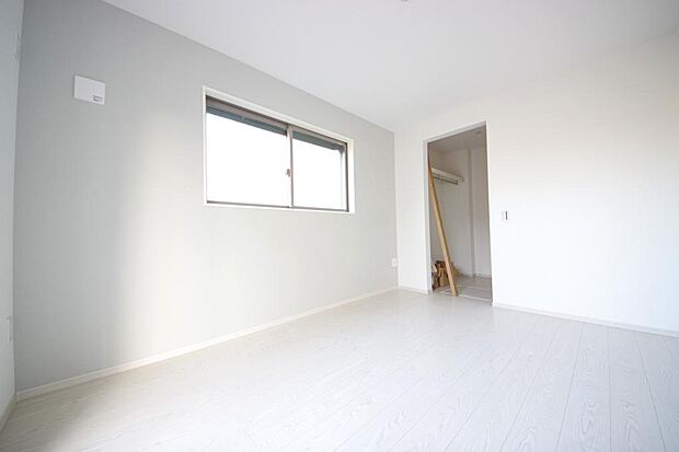 プライベートスペースである居室はより安らげ、ご満足いただける空間となります。