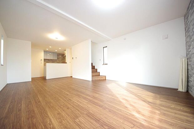 家族全員が快適に過ごせるよう、また将来的にも心地の良いスペースとしてお使いいただけます。