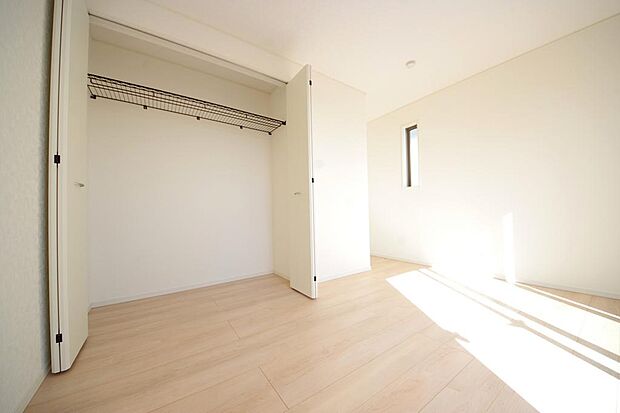 充実の収納でお部屋もすっきりお使いいただけ、心落ち着くプライベートスペースとしてお使いいただけます。