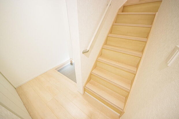 家族を心地よく迎えたり、お客様を心からお迎えしたり、おもてなしの心をもって迎え入れます。