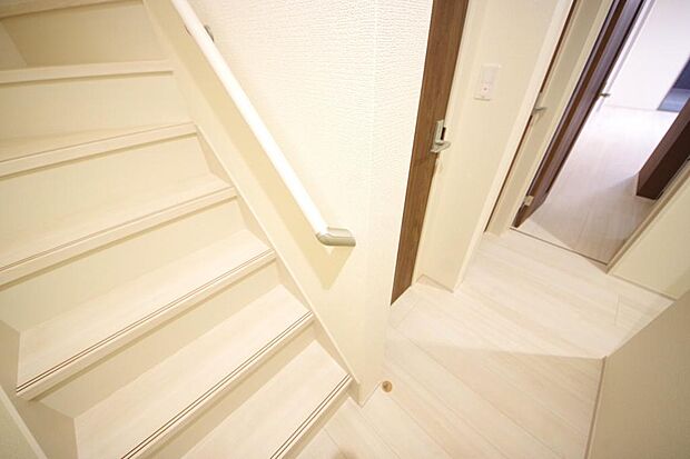 家族を心地よく迎えたり、お客様を心からお迎えしたり、おもてなしの心をもって迎え入れます。