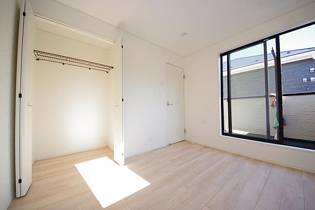 充実の収納でお部屋もすっきりお使いいただけ、心落ち着くプライベートスペースとしてお使いいただけます。