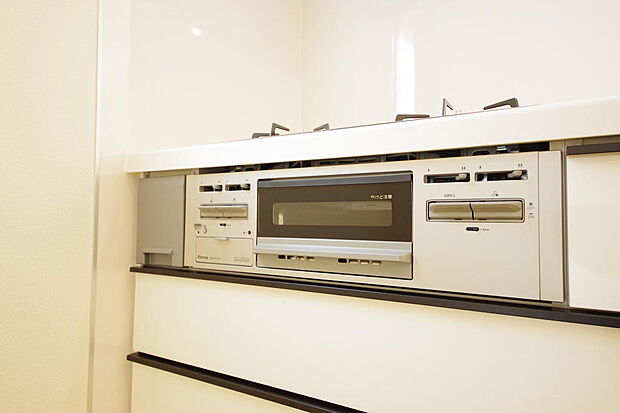 小さなお子様がいたずら出来ないようにロックがかかるようになっています。これなら奥様も安心です。