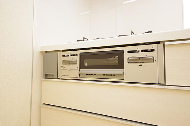 小さなお子様がいたずら出来ないようにロックがかかるようになっています。これなら奥様も安心です。