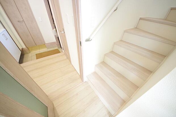 家族を心地よく迎えたり、お客様を心からお迎えしたり、おもてなしの心をもって迎え入れます。