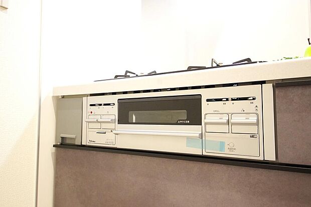 小さなお子様がいたずら出来ないようにロックがかかるようになっています。これなら奥様も安心です。