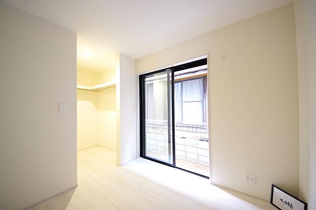 充実の収納でお部屋もすっきりお使いいただけ、心落ち着くプライベートスペースとしてお使いいただけます。