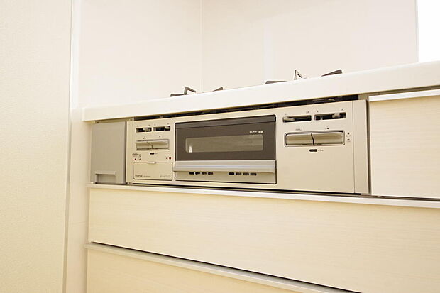 小さなお子様がいたずら出来ないようにロックがかかるようになっています。これなら奥様も安心です。