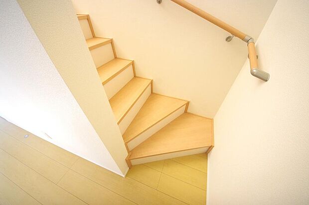 家族を心地よく迎えたり、お客様を心からお迎えしたり、おもてなしの心をもって迎え入れます。