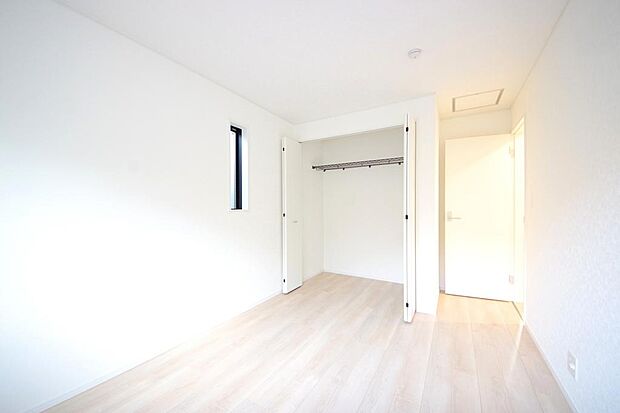 プライベートスペースである居室はより安らげ、ご満足いただける空間となります。