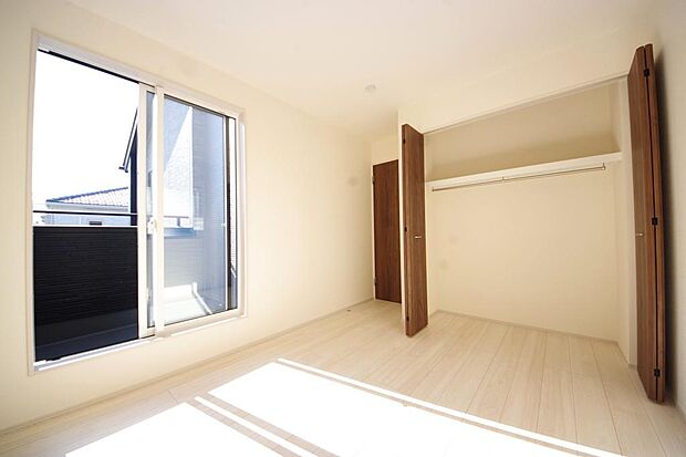 プライベートスペースである居室はより安らげ、ご満足いただける空間となります。