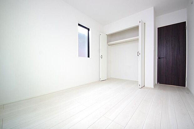 プライベートスペースである居室はより安らげ、ご満足いただける空間となります。