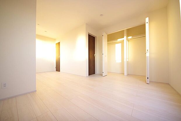 充実の収納でお部屋もすっきりお使いいただけ、心落ち着くプライベートスペースとしてお使いいただけます。