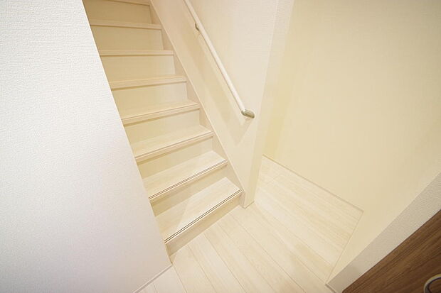 家族を心地よく迎えたり、お客様を心からお迎えしたり、おもてなしの心をもって迎え入れます。