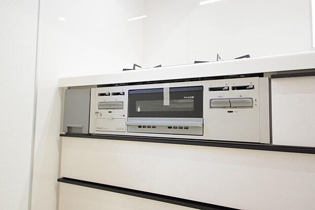 小さなお子様がいたずら出来ないようにロックがかかるようになっています。これなら奥様も安心です。