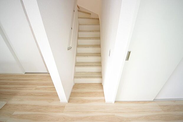 家族を心地よく迎えたり、お客様を心からお迎えしたり、おもてなしの心をもって迎え入れます。