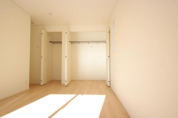 充実の収納でお部屋もすっきりお使いいただけ、心落ち着くプライベートスペースとしてお使いいただけます。