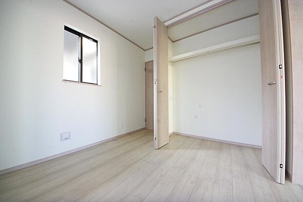 プライベートスペースである居室はより安らげ、ご満足いただける空間となります。