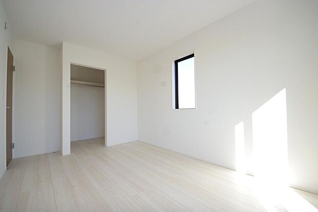 充実の収納でお部屋もすっきりお使いいただけ、心落ち着くプライベートスペースとしてお使いいただけます。