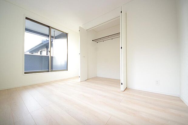 プライベートスペースである居室はより安らげ、ご満足いただける空間となります。