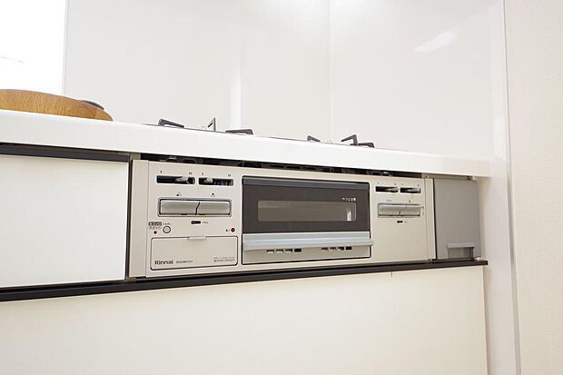 小さなお子様がいたずら出来ないようにロックがかかるようになっています。これなら奥様も安心です。