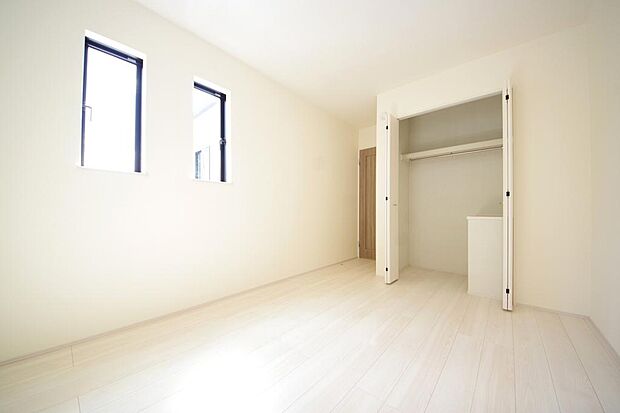 充実の収納でお部屋もすっきりお使いいただけ、心落ち着くプライベートスペースとしてお使いいただけます。