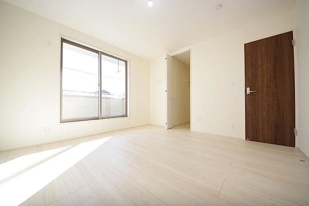 充実の収納でお部屋もすっきりお使いいただけ、心落ち着くプライベートスペースとしてお使いいただけます。