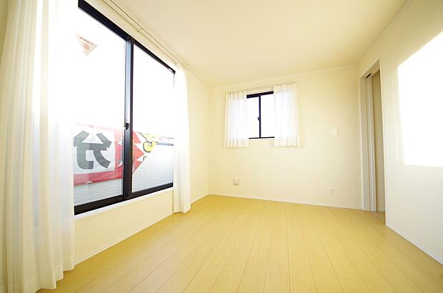 プライベートスペースである居室はより安らげ、ご満足いただける空間となります。