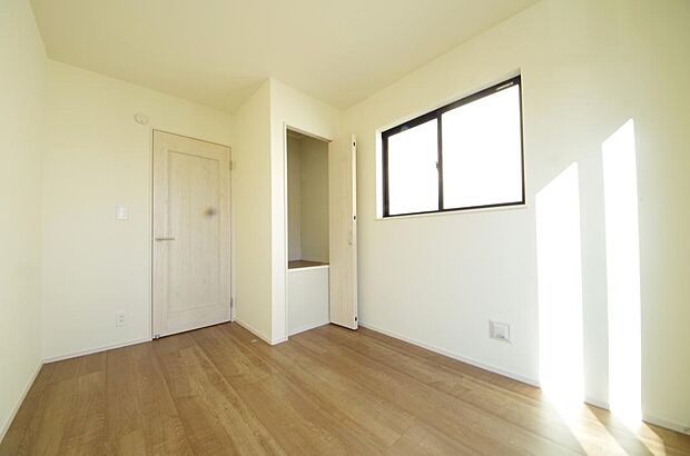 プライベートスペースである居室はより安らげ、ご満足いただける空間となります。