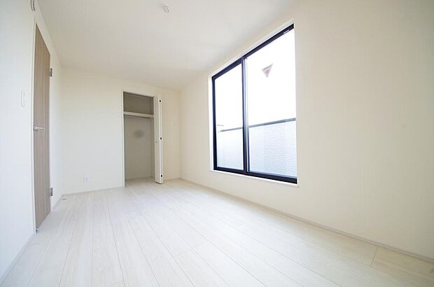 プライベートスペースである居室はより安らげ、ご満足いただける空間となります。