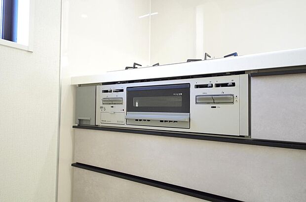 小さなお子様がいたずら出来ないようにロックがかかるようになっています。これなら奥様も安心です。