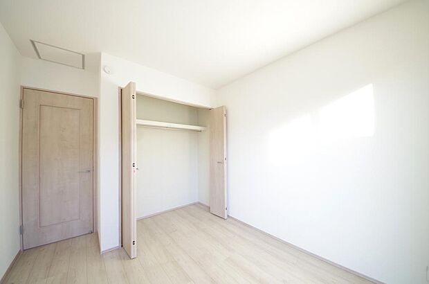 充実の収納でお部屋もすっきりお使いいただけ、心落ち着くプライベートスペースとしてお使いいただけます。