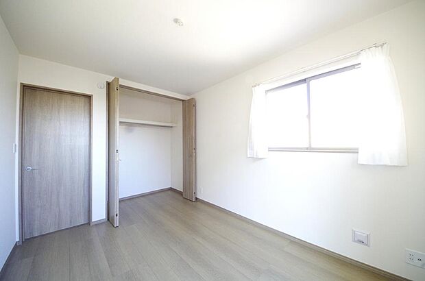 プライベートスペースである居室はより安らげ、ご満足いただける空間となります。