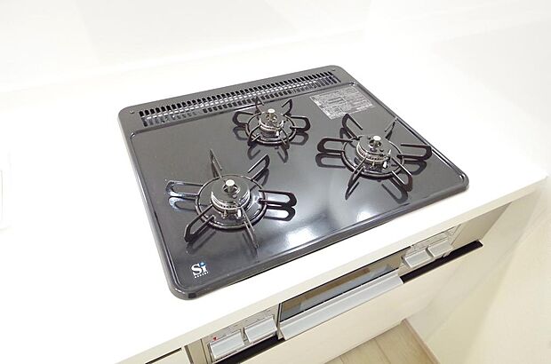ガスコンロにはＳｉセンサーが組み込まれています。長時間の使用の際にセンサーが自動でストップします。