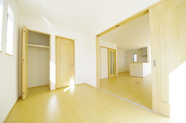 プライベートスペースである居室はより安らげ、ご満足いただける空間となります。